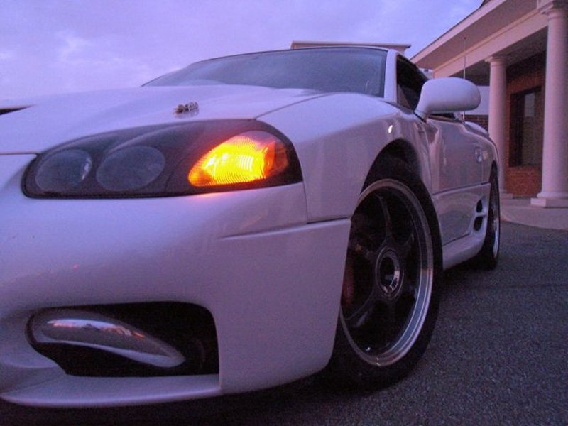 File:Front of DDS bldg close headlight sm.jpg