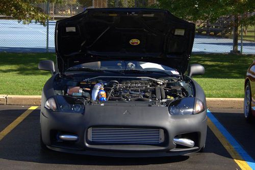 UnderHood1.jpg